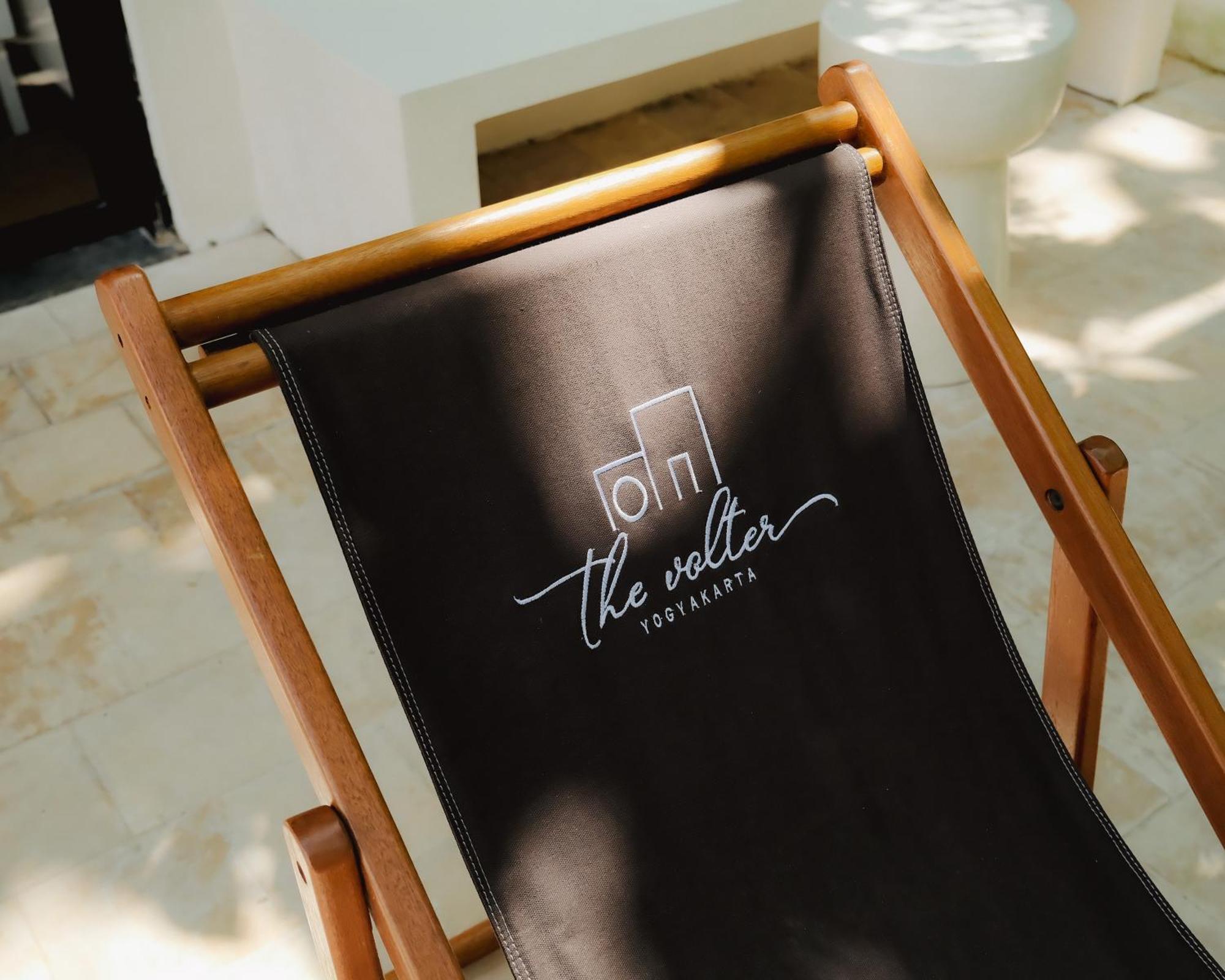Вилла The Volter Yogyakarta Ngingas Экстерьер фото